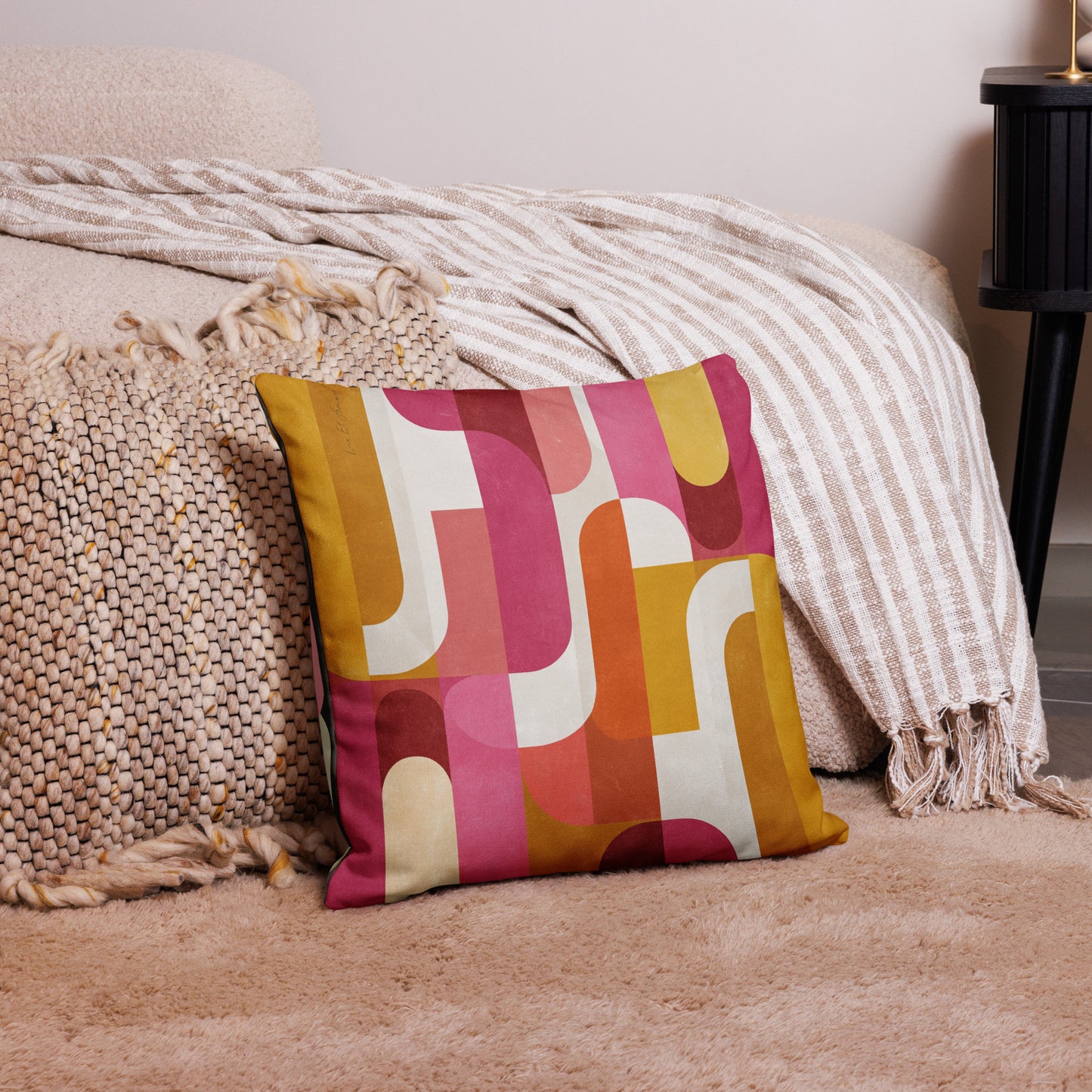 Ovalo - Premium Pillow